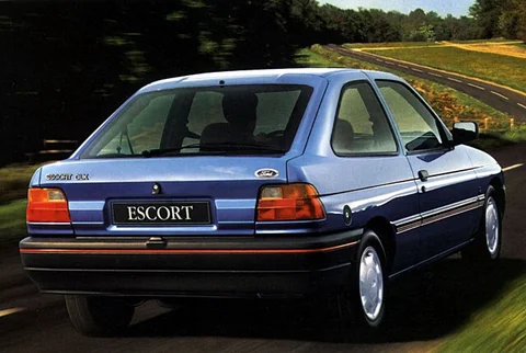 Ford Escort 1.4i CL 1990 view 2
