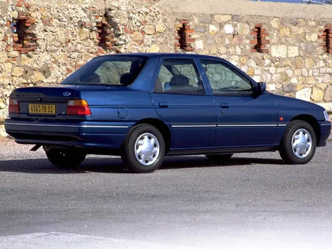 Ford Escort 1.3i Laser 1993 view 2