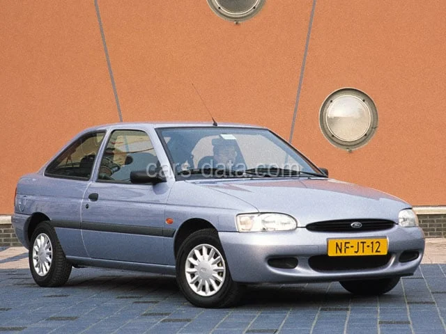 Ford Escort 1.8 D CL 1995 front view