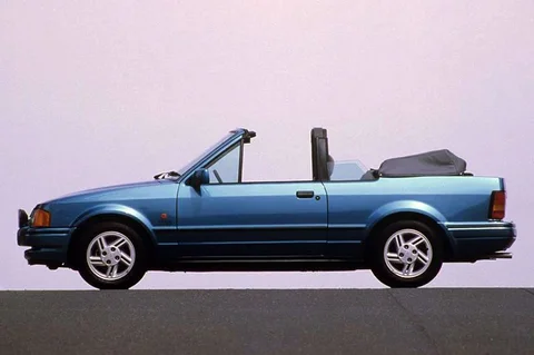 Ford Escort Cabrio 1.6 Ghia 1986 view 2