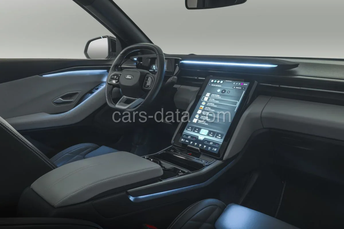 Ford Explorer EV Extended Range RWD 2024 front view