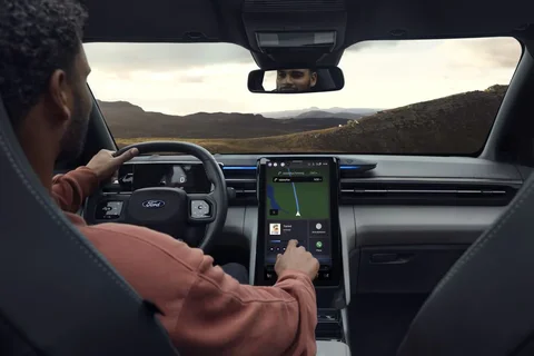 Ford Explorer EV Extended Range RWD Premium 2024 view 9