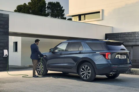 Ford Explorer 3.0 V6 EcoBoost PHEV ST-Line 2020 view 4