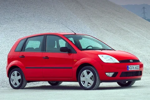 Ford Fiesta 1.3 Centennial 2003 view 2