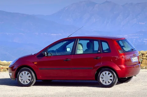 Ford Fiesta 1.3 Centennial 2003 view 6