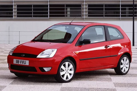 Ford Fiesta 1.3 Core 2003 view 8