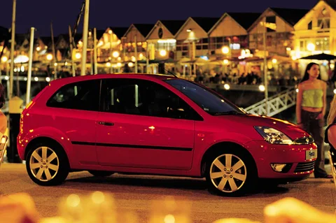 Ford Fiesta 1.3 Core 2003 view 3