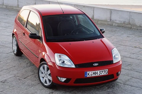 Ford Fiesta 1.3 Core 2003 view 4