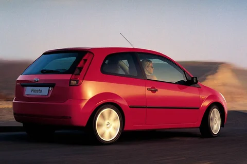 Ford Fiesta 1.3 Core 2003 view 5
