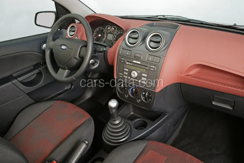 Ford Fiesta 1.3 2007 front view