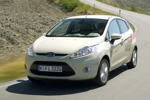 Ford Fiesta 1.6 Titanium 2008 view 4