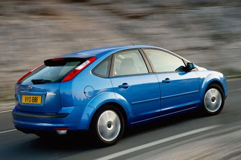 Ford Focus 2.0 TDCi Titanium 2004 view 8