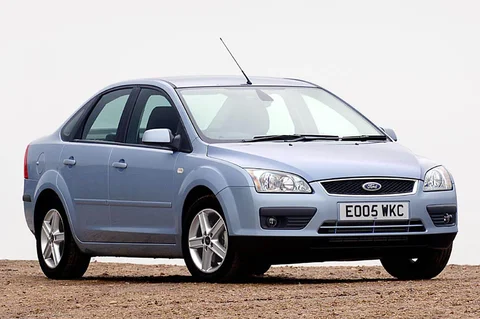 Ford Focus 1.4 16V Trend 2005 view 4
