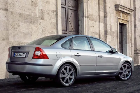 Ford Focus 1.4 16V Trend 2005 view 7