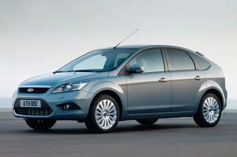 Ford Focus 1.8 16V Titanium 2009 view 9
