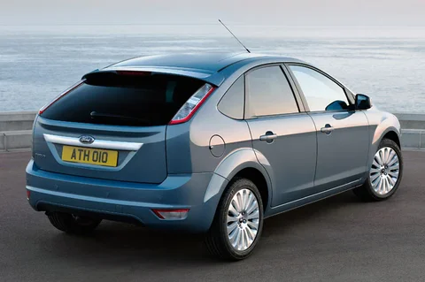 Ford Focus 1.8 16V Titanium 2009 view 11