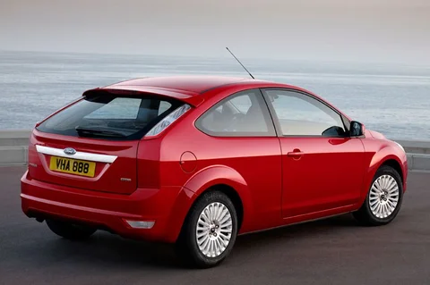 Ford Focus 2.0 16V LPG Titanium 2009 view 2