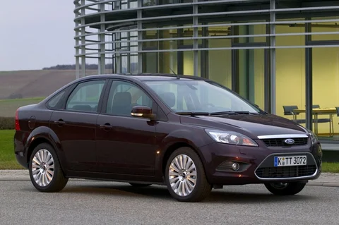 Ford Focus 1.4 16V Trend 2008 view 8