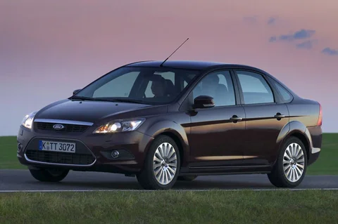 Ford Focus 1.4 16V Trend 2008 view 10