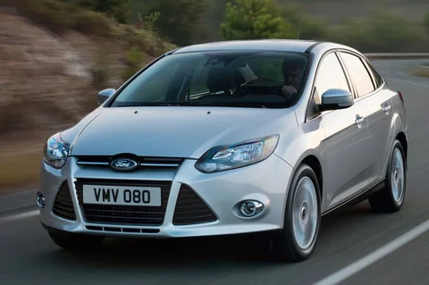 Ford Focus 2.0 TDCi 140hp Titanium 2011 view 8