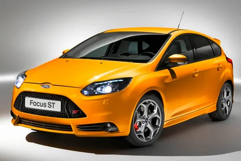 Ford Focus 2.0 EcoBoost ST-2 2012 view 1