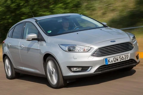 Ford Focus 1.5 EcoBoost 182hp Titanium 2016 view 2