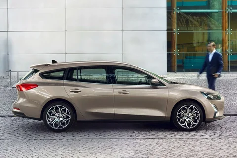 Ford Focus Wagon 1.0 EcoBoost 100hp Trend Edition 2018 view 3