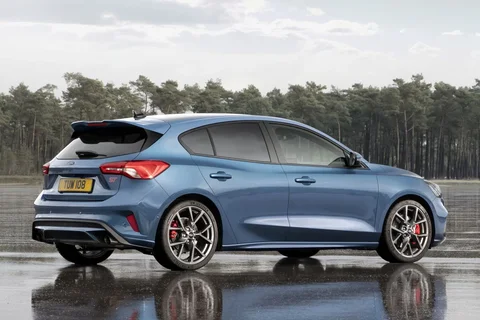 Ford Focus 2.3 EcoBoost ST-3 2019 view 5