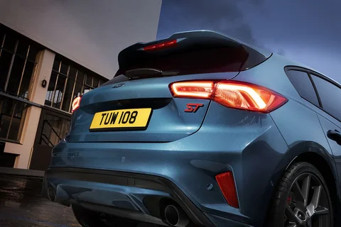 Ford Focus 2.3 EcoBoost ST-3 2019 view 6
