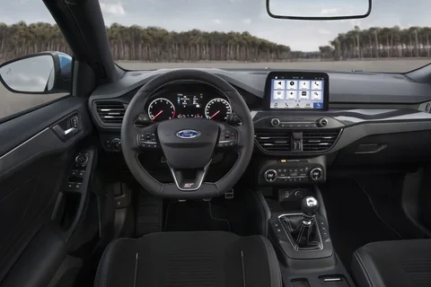 Ford Focus 2.3 EcoBoost ST-3 2019 view 11