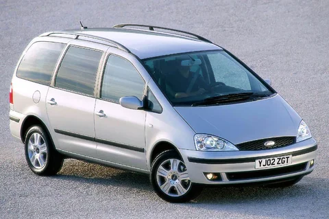 Ford Galaxy 2.3 16V Ambiente 2000 view 2