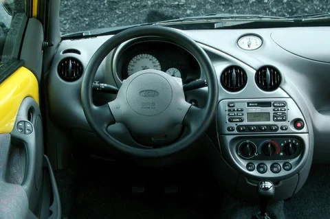Ford Ka 1.3i Collection 2002 view 7