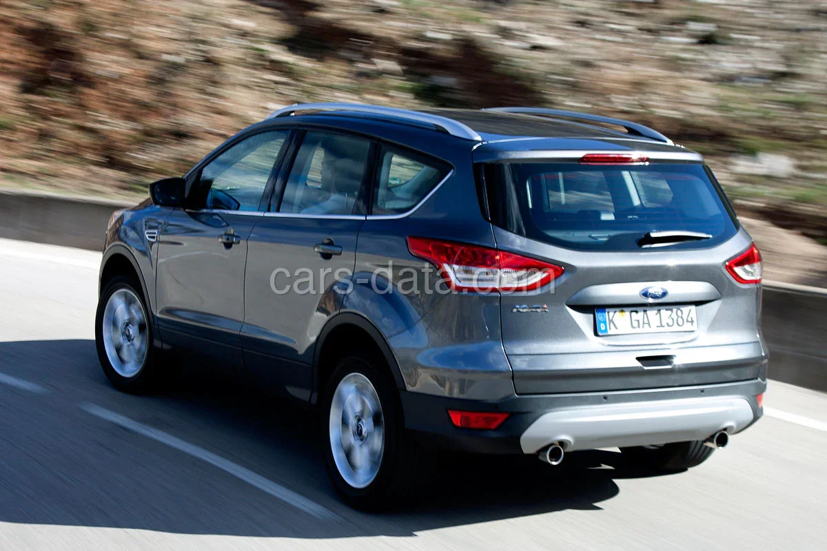 Ford Kuga 1.5 EcoBoost 182hp 4WD Titanium 2014 front view