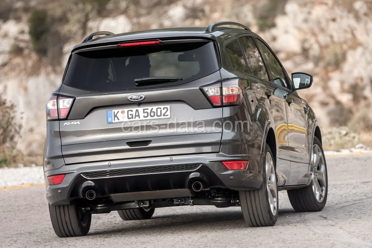 Ford Kuga 2.0 TDCi 2WD Titanium 2017 front view
