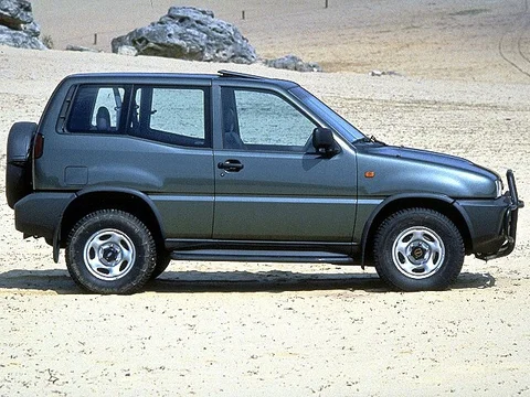 Ford Maverick SWB 2.4i 1993 view 2