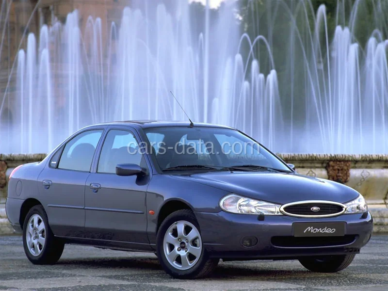 Ford Mondeo 1.6i 1996 front view