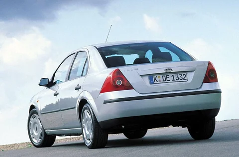 Ford Mondeo 2.0 TDdi 90hp Centennial 2003 view 8