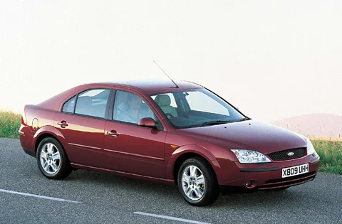 Ford Mondeo 2.0 16V Collection 2001 view 6