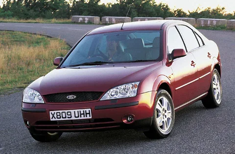 Ford Mondeo 2.0 16V Collection 2001 view 3