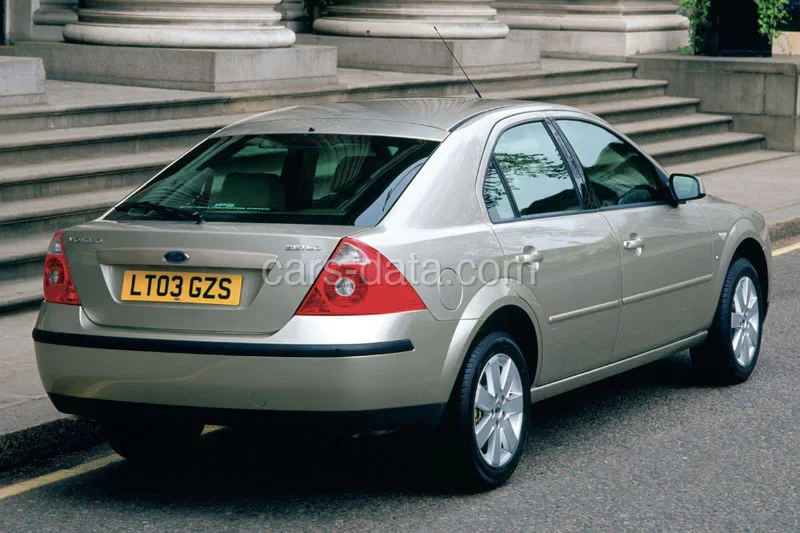 Ford Mondeo 2.0 16V First Edition 2003 front view