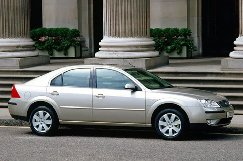 Ford Mondeo 2.0 16V First Edition 2003 view 3