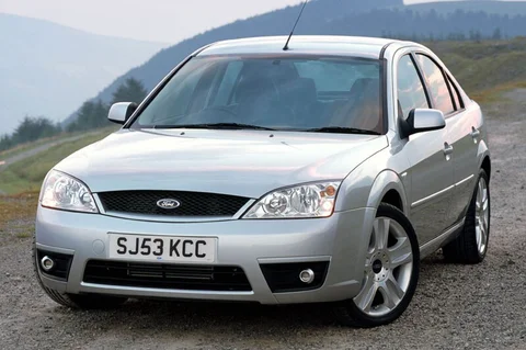 Ford Mondeo 2.0 16V First Edition 2003 view 4