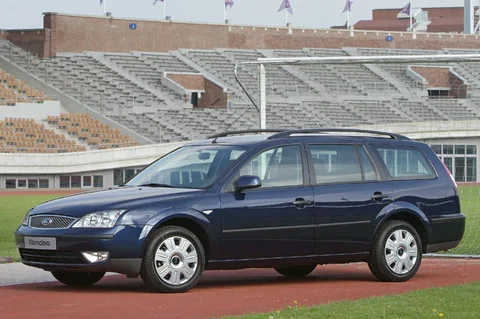 Ford Mondeo Wagon 2.2 TDCi Titanium 2005 view 12