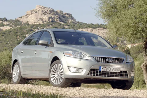 Ford Mondeo 2.0 16V LPG Titanium 2009 view 4
