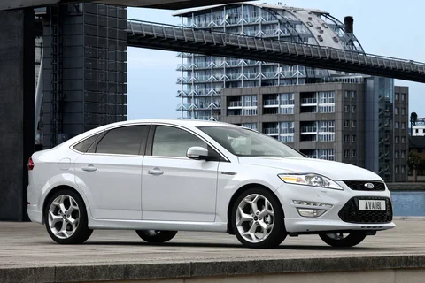 Ford Mondeo 2.0 Flexifuel Titanium 2010 view 7