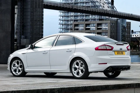 Ford Mondeo 2.0 Flexifuel Titanium 2010 view 8