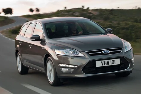 Ford Mondeo Wagon 2.0 Titanium 2010 view 6