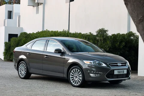 Ford Mondeo 2.0 Titanium 2010 view 7