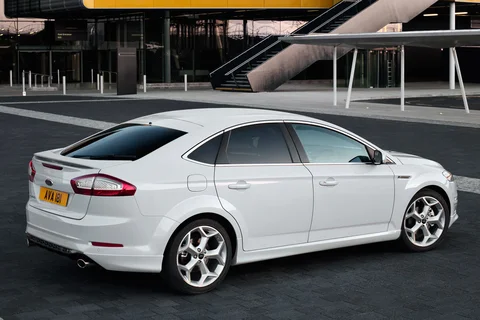 Ford Mondeo 2.0 Flexifuel Titanium 2010 view 12
