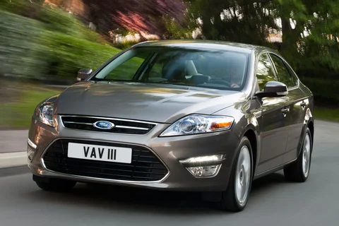 Ford Mondeo 2.0 Titanium 2010 view 10